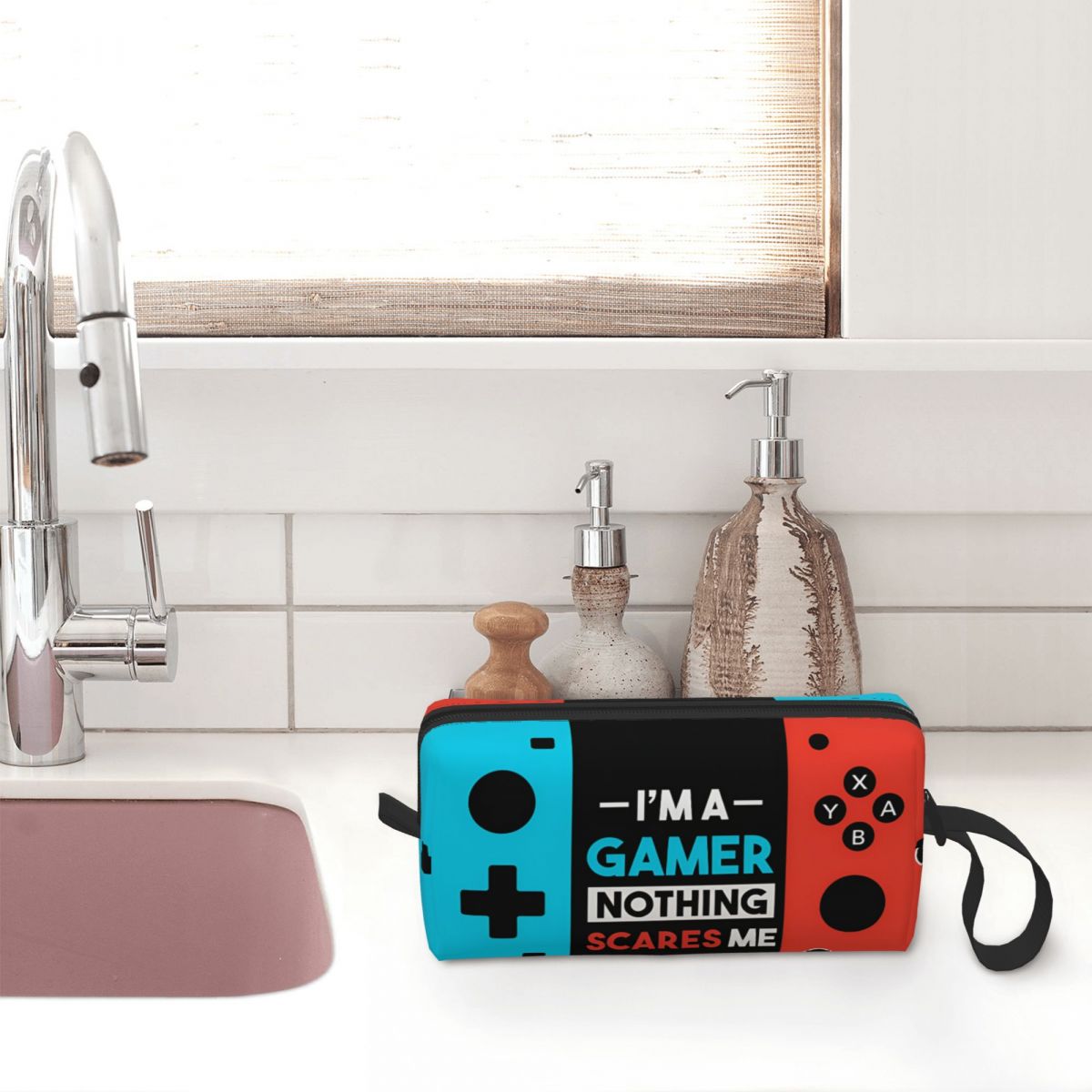 Games Console Makeup Bag Trave - Gaming Console In 90S ulasan dan harga